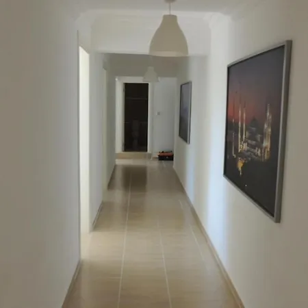Huge 3 Bedroom Apartment, 100 Metres From Beach, Mavisehir, *